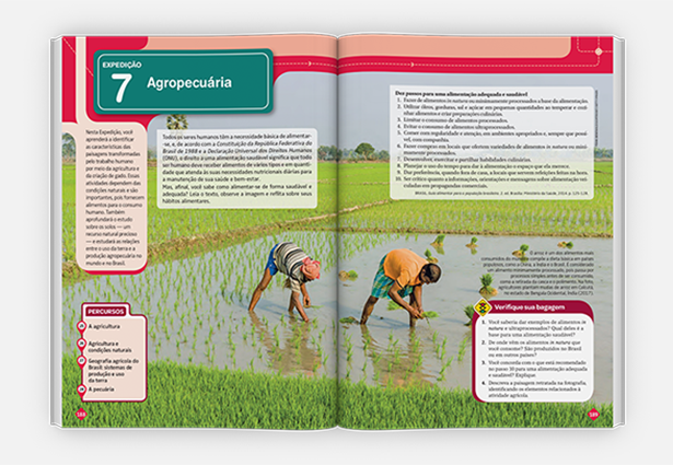 Livro de Expedições Geográficas aberto